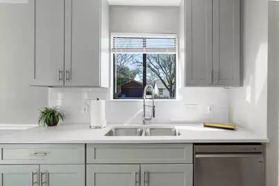 8007 Swindon Lane, Austin, TX 78745 - Photo 7