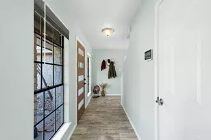 8007 Swindon Ln, Austin, TX 78745 - Photo 11