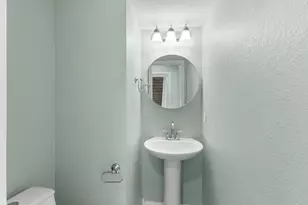 8007 Swindon Ln, Austin, TX 78745 - Photo 15