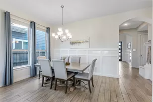 409 Mangold Dr, Hutto, TX 78634 - Photo 5