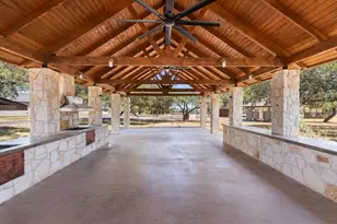 334 Coventry Rd, Spicewood, TX 78669 - Photo 17
