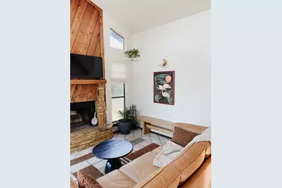 334 Coventry Road, Spicewood, TX 78669 - Photo 3