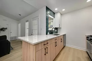 12820 Tomanet Trail, Austin, TX 78727 - Photo 11