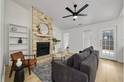 12820 Tomanet Trail, Austin, TX 78727 - Photo 3