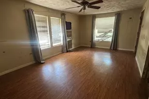 805 Rodriquez St, San Marcos, TX 78666 - Photo 5
