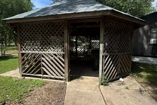 805 Rodriquez St, San Marcos, TX 78666 - Photo 25