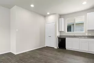 3035 Winding Creek Dr, Kyle, TX 78640 - Photo 9