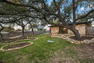 2210 Red Fox Rd, Austin, TX 78734 - Photo 17