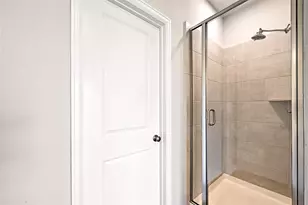 301 Banyon Dr, Liberty Hill, TX 78642 - Photo 27