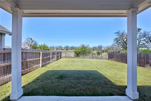 301 Banyon Dr, Liberty Hill, TX 78642 - Photo 9