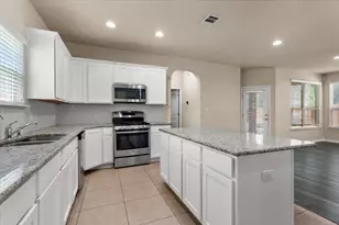 3451 Mayfield Ranch Blvd, Round Rock, TX 78681 - Photo 13