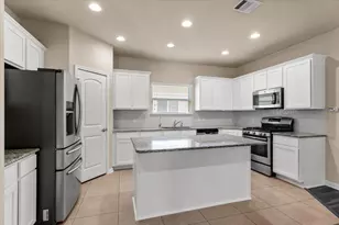 3451 Mayfield Ranch Blvd, Round Rock, TX 78681 - Photo 9