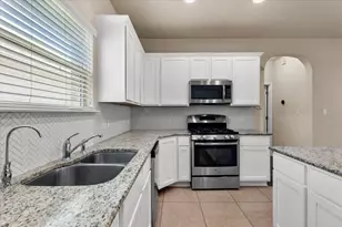 3451 Mayfield Ranch Blvd, Round Rock, TX 78681 - Photo 11