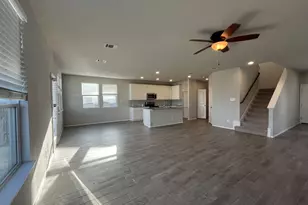 504 Star Garnet Dr, Jarrell, TX 76537 - Photo 7
