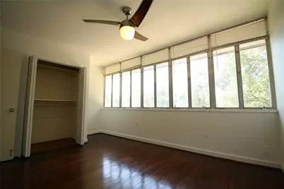 2410 Pemberton Parkway, Austin, TX 78703 - Photo 11