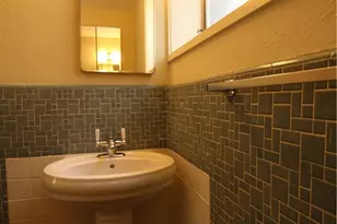 2410 Pemberton Pkwy, Austin, TX 78703 - Photo 15
