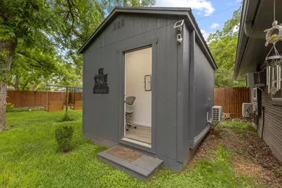 607 Short Street, Smithville, TX 78957 - Photo 25