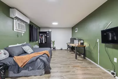 607 Short Street, Smithville, TX 78957 - Photo 17