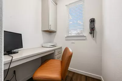 8204 Prairie Rye Drive, Lago Vista, TX 78645 - Photo 9