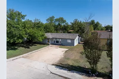 413 Patricia Drive, San Marcos, TX 78666 - Photo 5