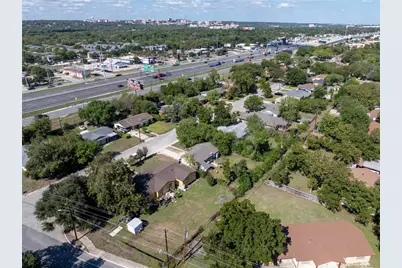 413 Patricia Drive, San Marcos, TX 78666 - Photo 7