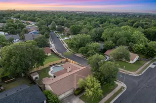 9910 Faylin Dr, Austin, TX 78753 - Photo 37