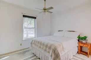 815 Hill Wood Dr, Austin, TX 78745 - Photo 15