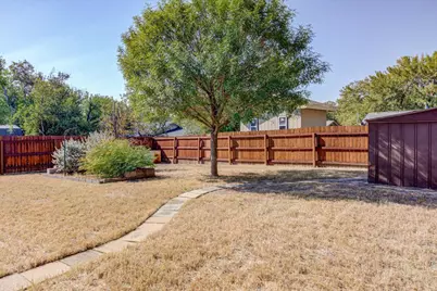 815 Hill Wood Drive, Austin, TX 78745 - Photo 25