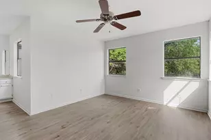 7825 Beauregard Cir, Austin, TX 78745 - Photo 15
