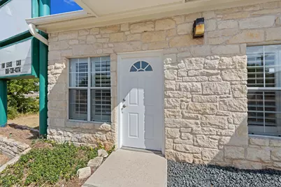 103 Thousand Oaks Boulevard, Georgetown, TX 78628 - Photo 3