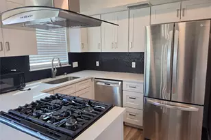 7800 Northcrest Blvd, Austin, TX 78752 - Photo 1