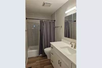 7800 Northcrest Boulevard #407, Austin, TX 78752 - Photo 13