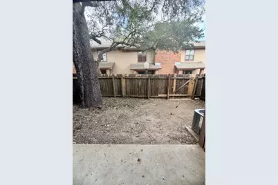 139 Elm Drive #203, Lockhart, TX 78644 - Photo 9