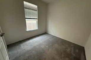 204 Robert Hightower Dr, Jarrell, TX 76537 - Photo 9