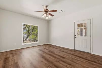 187 Stephen F Austin Boulevard, Bastrop, TX 78602 - Photo 21