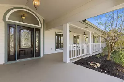 187 Stephen F Austin Boulevard, Bastrop, TX 78602 - Photo 5