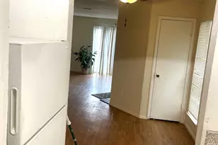 1902 West Loop, Austin, TX 78758 - Photo 19