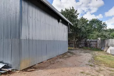 4525 Bell Springs Road, Dripping Springs, TX 78620 - Photo 37