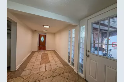 710 Northwestern Avenue, Austin, TX 78702 - Photo 9
