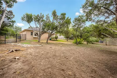 319 Copperleaf Road, Lakeway, TX 78734 - Photo 23