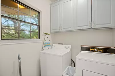 1352 Lake Shore Drive, Spicewood, TX 78669 - Photo 17