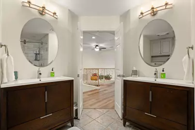 1352 Lake Shore Drive, Spicewood, TX 78669 - Photo 15