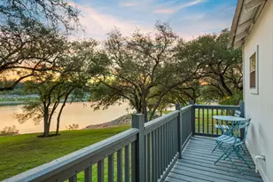 1352 Lakeshore Dr, Spicewood, TX 78669 - Photo 25