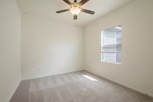 391 Wren Ln, Kyle, TX 78640 - Photo 19
