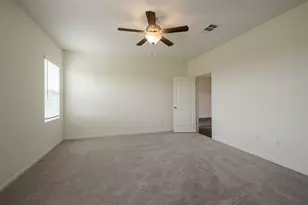 391 Wren Ln, Kyle, TX 78640 - Photo 13