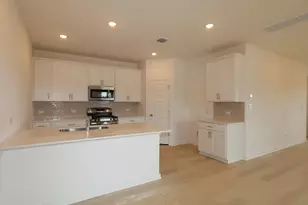 587 Bishop Wood Rd, Dripping Springs, TX 78620 - Photo 5
