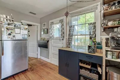 809 E 44th Street, Austin, TX 78751 - Photo 21