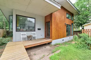 809 E 44th St, Austin, TX 78751 - Photo 1
