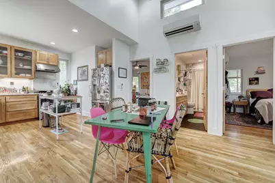 809 E 44th Street, Austin, TX 78751 - Photo 3