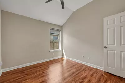 10112 Wind Cave Trail, Austin, TX 78747 - Photo 19